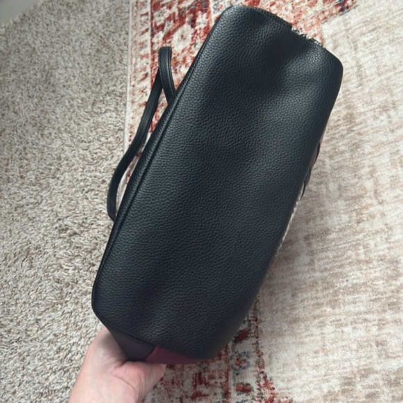 Ready for Fall! Liz Claiborne classic faux leather purse - Picture 7 of 13